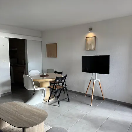 Apartment Seashell *